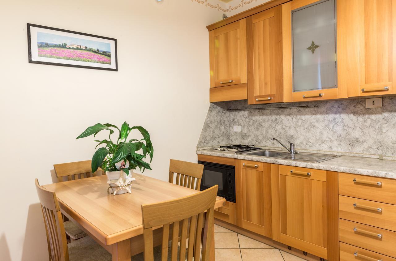 Residence California リド・ディ・イエゾロ エクステリア 写真